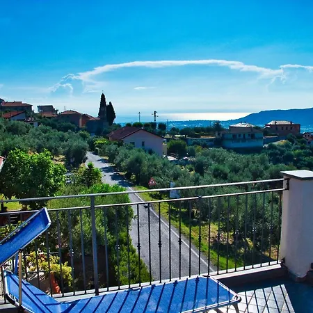 Casa Di Claudia Apartment