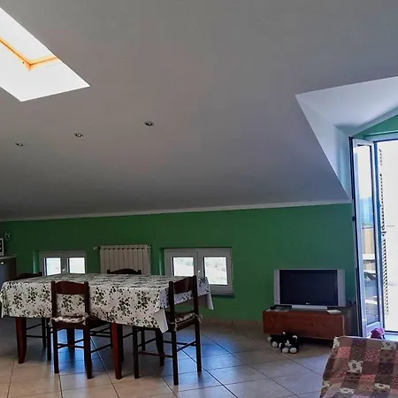 Appartamento Casa Di Claudia Arnasco